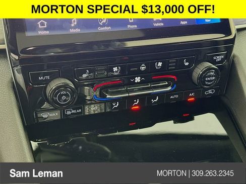 New 2025 Jeep Grand Cherokee L Limited w/ Luxury Tech Group II image 16