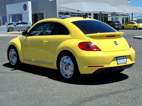 Used 2012 Volkswagen Beetle 2.5 FWD image 5