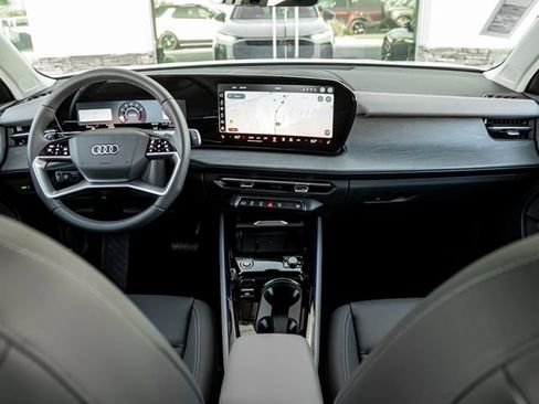 New 2026 Audi Q3 quattro 2.0T AWD/4WD image 24