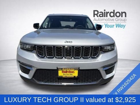 Used 2023 Jeep Grand Cherokee Limited w/ Luxury Tech Group II AWD/4WD image 2