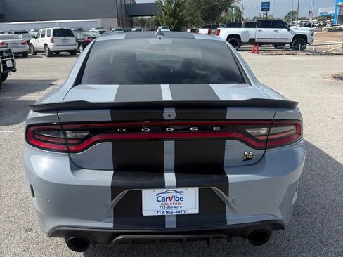 Used 2022 Dodge Charger Scat Pack w/ Plus Group RWD image 6