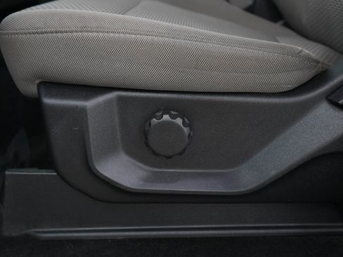 Used 2019 Ford F150 XLT AWD/4WD image 27