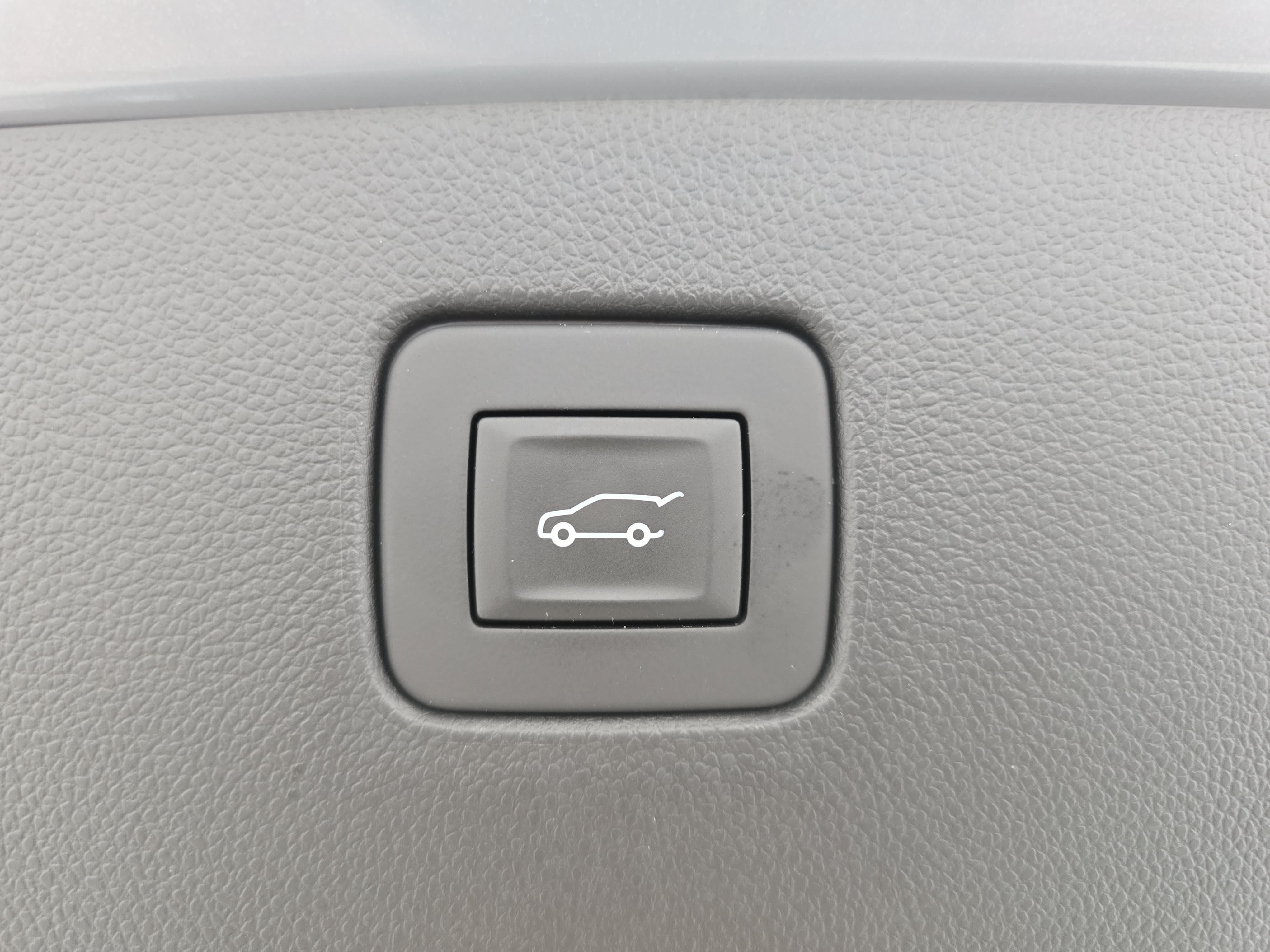 Used 2025 Buick Envista Preferred w/ Convenience I Package FWD image 13