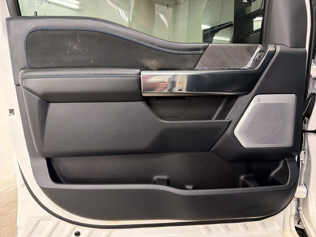 Certified 2025 Ford F350 Platinum AWD/4WD image 18
