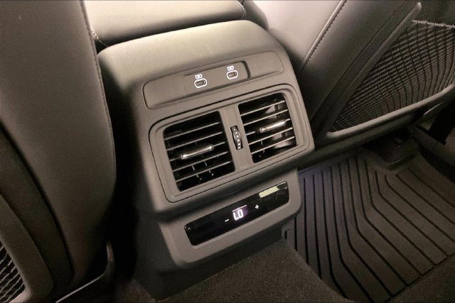 Used 2026 Audi SQ5 Premium Plus AWD/4WD image 9