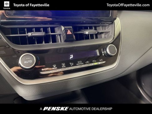 Used 2023 Toyota Corolla LE FWD image 28