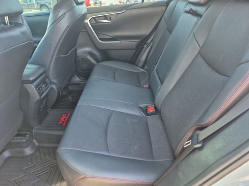 Used 2020 Toyota RAV4 TRD Off-Road w/ TRD Off-Road Weather Package AWD/4WD image 20