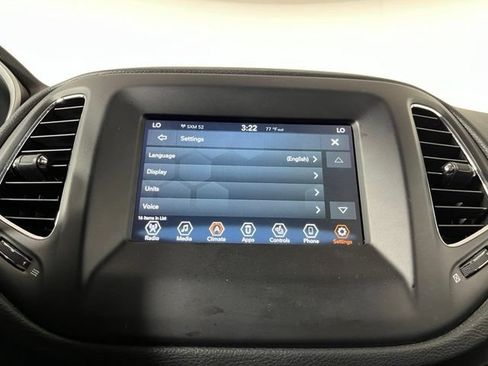 Used 2018 Jeep Compass Latitude w/ Popular Equipment Group AWD/4WD image 30