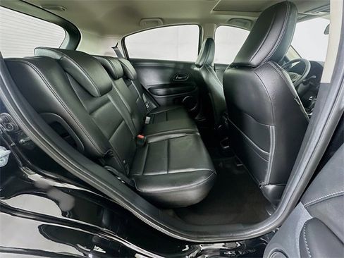 Certified 2022 Honda HR-V EX-L image 6