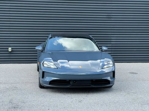 New 2025 Porsche Taycan image 10