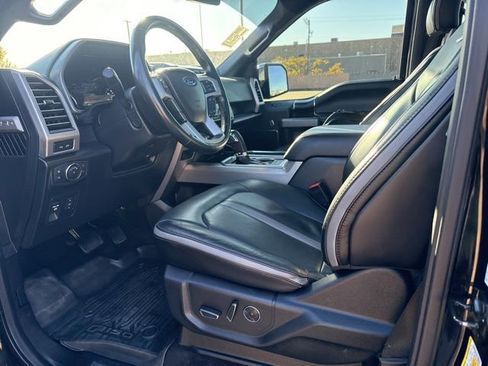 Used 2018 Ford F150 Platinum w/ Equipment Group 701A Luxury image 11