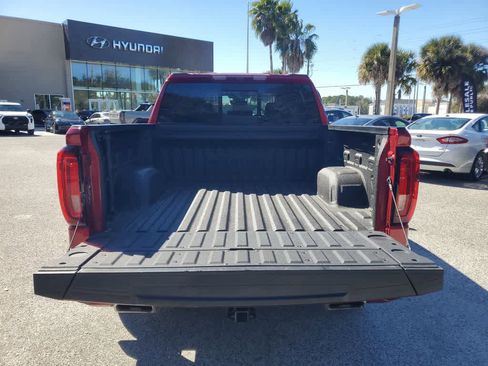 Used 2024 GMC Sierra 1500 Denali image 9