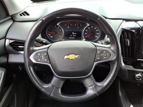 Used 2021 Chevrolet Traverse LT AWD/4WD image 11