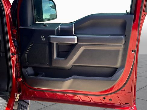 Used 2019 Ford F150 XLT w/ Equipment Group 302A Luxury AWD/4WD image 21