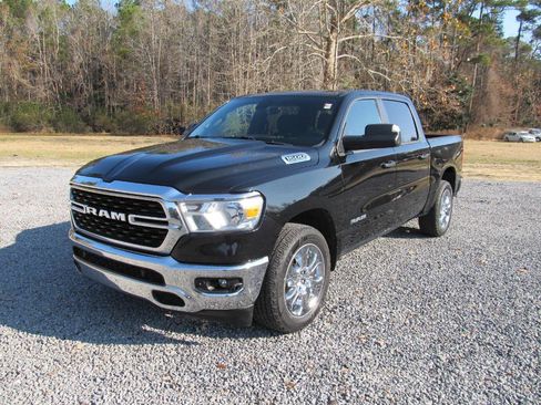 Used 2024 RAM 1500 Lone Star image 2