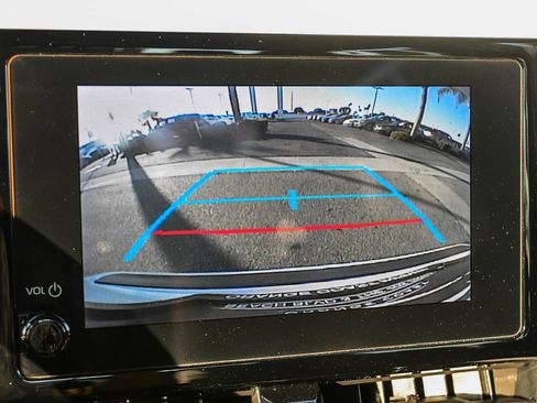 Used 2023 Toyota Corolla SE image 19