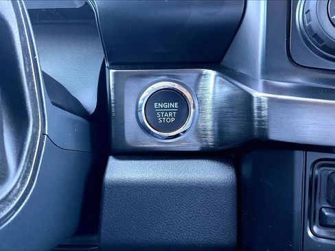 Used 2024 Ford F250 Lariat w/ Lariat Ultimate Package image 35