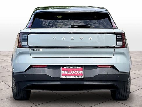 New 2026 Volvo EX30 Ultra w/ Climate Package image 6