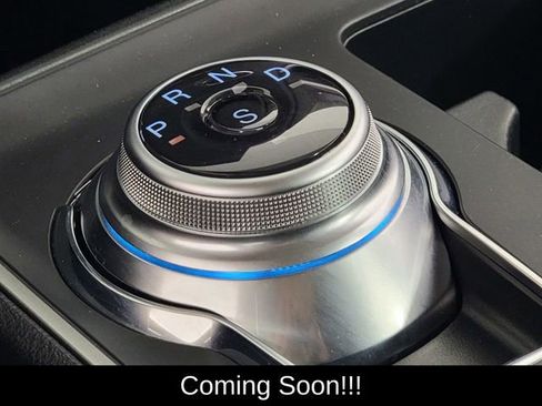 Used 2023 Ford Edge SE w/ Black Appearance Package image 23