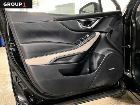 Used 2023 Subaru Forester Limited image 22