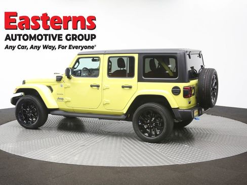 Used 2023 Jeep Wrangler Unlimited Sahara w/ Cold Weather Group image 65