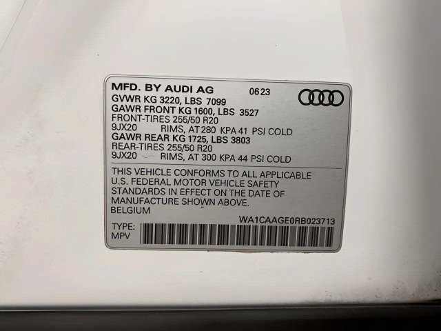 Used 2024 Audi Q8 e-tron Premium Plus w/ Premium Plus Package AWD/4WD image 95