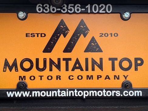 Used 2016 Ford Fusion SE FWD image 11