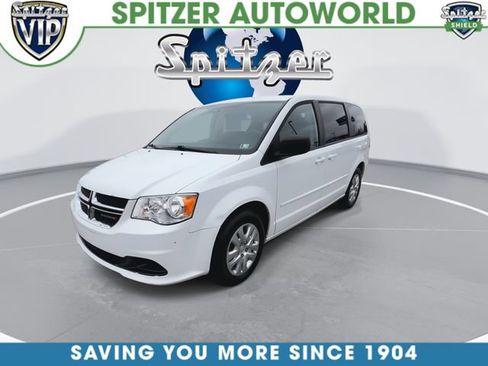 Used 2017 Dodge Grand Caravan SE FWD image 4