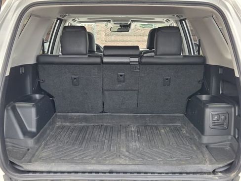 Used 2022 Toyota 4Runner SR5 Premium w/ Moonroof Package AWD/4WD image 13