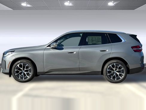 Used 2026 BMW X3 xDrive30 w/ Premium Package image 2