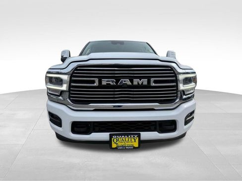 Used 2023 RAM 3500 Laramie AWD/4WD image 8
