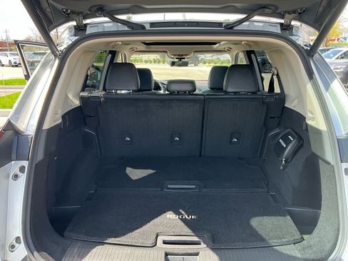 Used 2023 Nissan Rogue Platinum w/ Platinum Premium Package AWD/4WD image 26