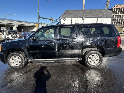 Used 2014 GMC Yukon XL SLT image 7