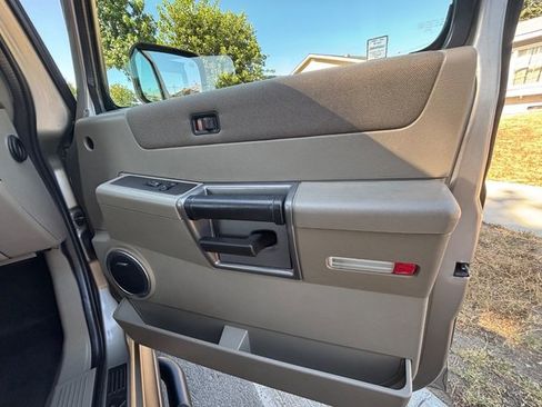 Used 2003 HUMMER H2 AWD/4WD image 43