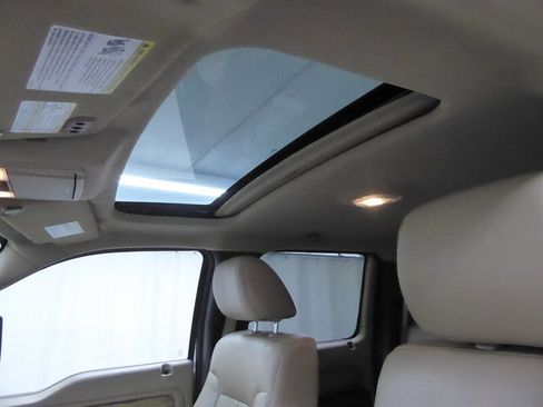 Used 2011 Ford F150 Lariat w/ Lariat Plus Pkg image 17