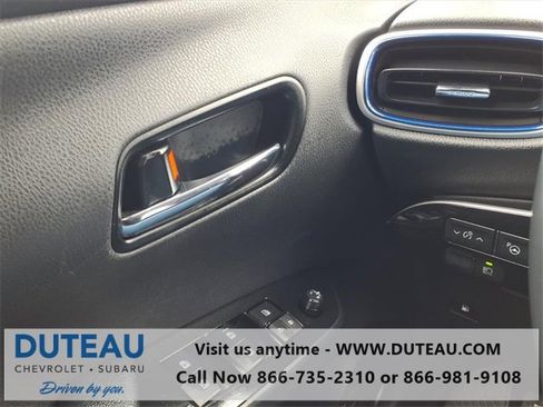 Used 2017 Toyota Prius Four Touring image 14