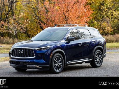Used 2022 INFINITI QX60 Sensory w/ Cargo Package