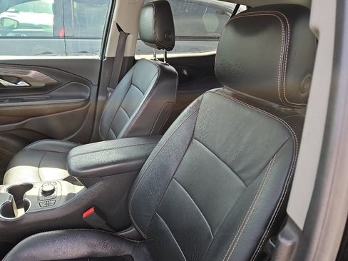 Used 2018 GMC Terrain SLT w/ Preferred Package FWD image 8