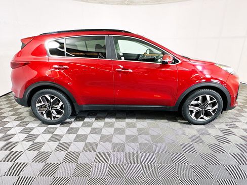 Used 2020 Kia Sportage EX w/ EX Technology Package FWD image 2