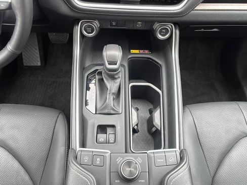 Used 2024 Toyota Grand Highlander AWD image 28