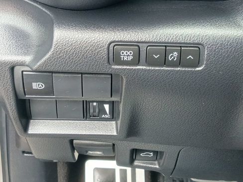 Used 2021 Lexus IS 350 F Sport w/ Navigation Package RWD image 12