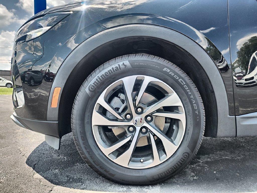 Used 2023 Buick Envision Essence FWD image 10