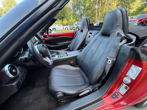 Used 2016 MAZDA MX-5 Miata Grand Touring RWD image 17