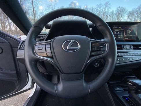 Used 2022 Lexus ES 350 image 32