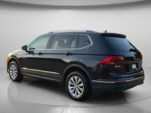 Used 2022 Volkswagen Tiguan SE AWD/4WD image 4