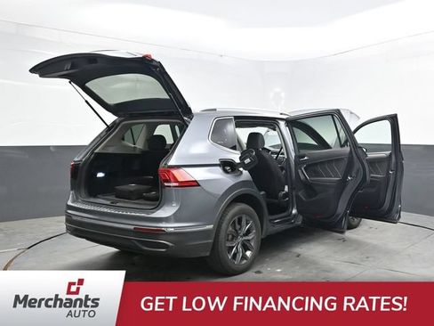 Used 2023 Volkswagen Tiguan SE AWD/4WD image 47