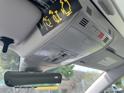 New 2025 Volkswagen Jetta SE image 22