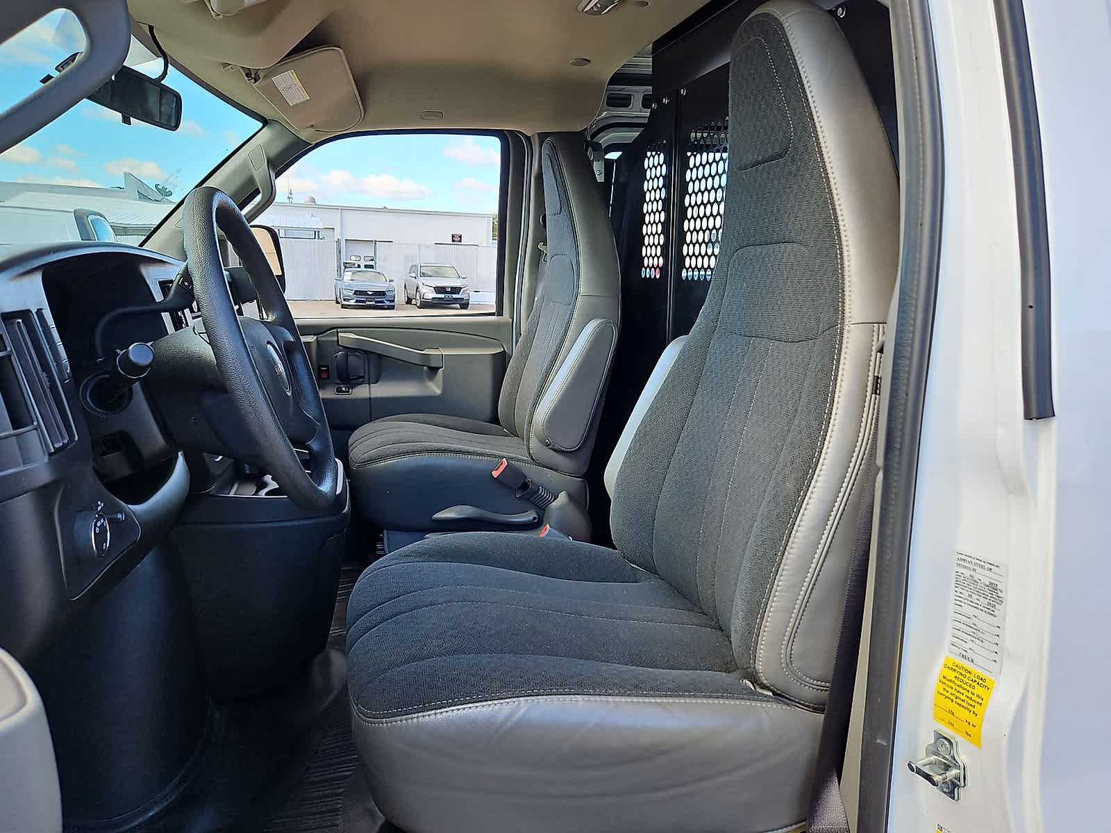 Used 2025 GMC Savana 2500 w/ Driver Convenience Package RWD image 23