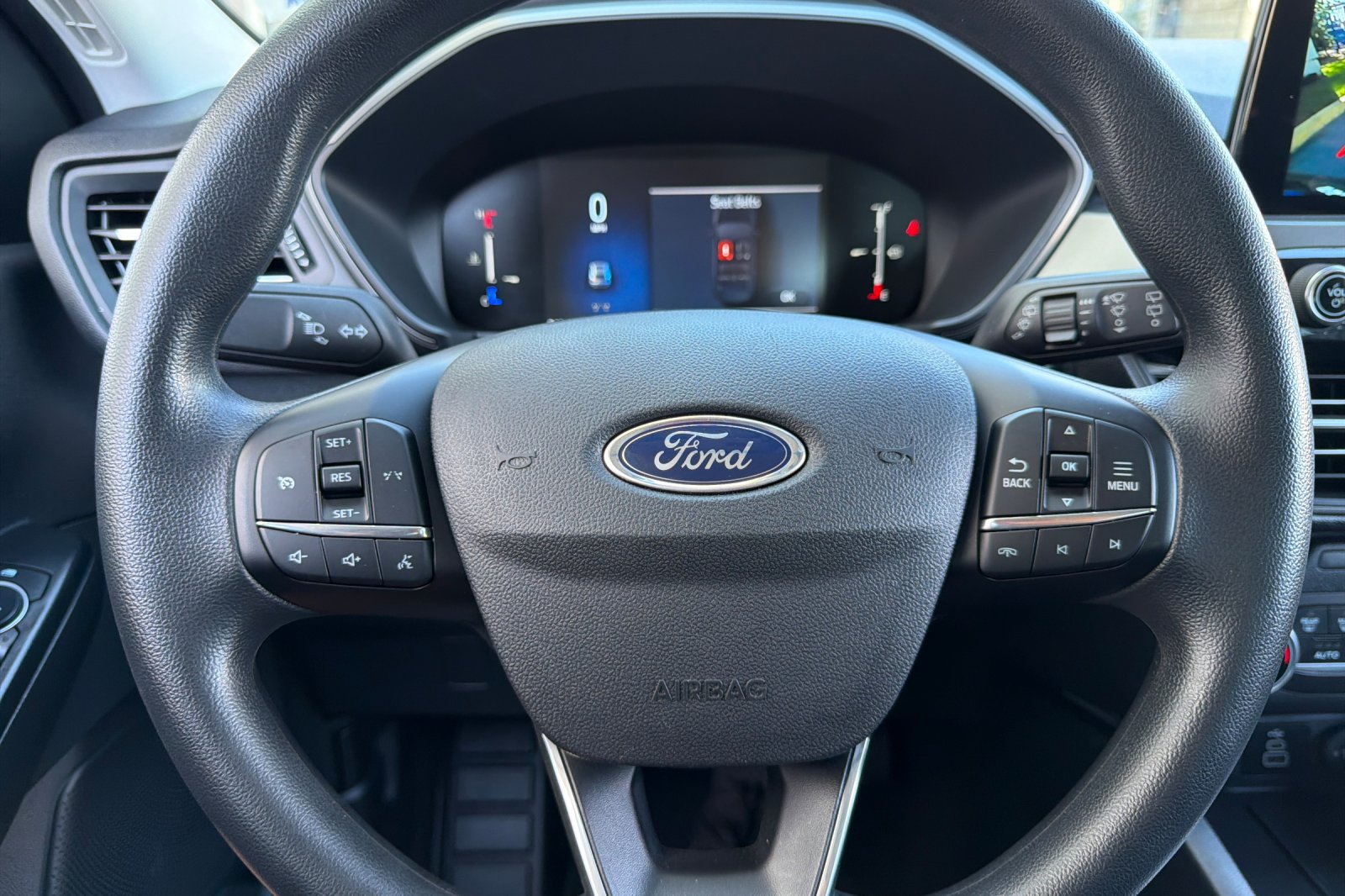 Used 2025 Ford Escape Active FWD image 23