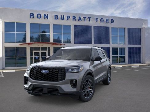 New 2025 Ford Explorer ST-Line w/ ST-Line Street Pack image 3